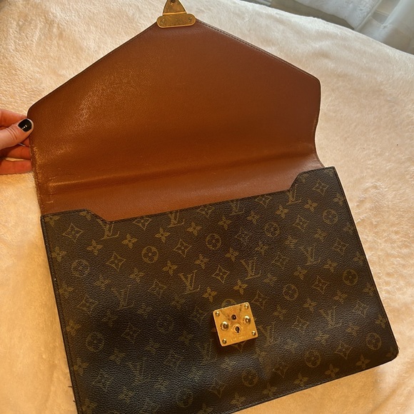 Louis Vuitton Monogram Briefcase - Picture 6 of 8